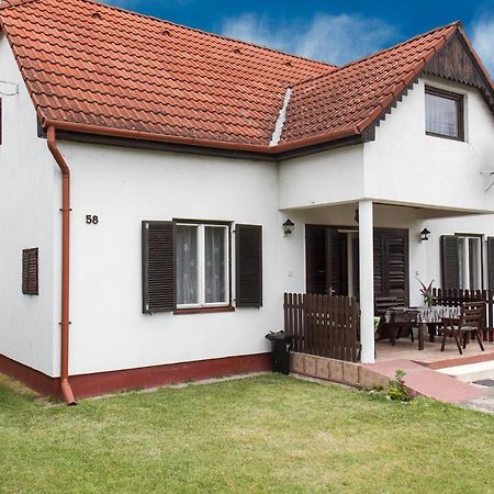 Villa Familia Nyaralo 117 Balatonmáriafürdő Exterior foto